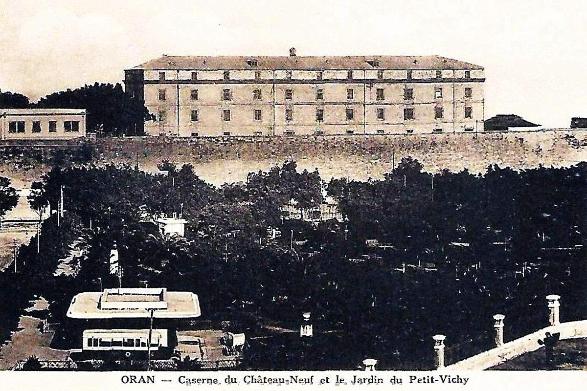 Oran - Petit-Vichy et Caserne du Chateau-neuf.jpg